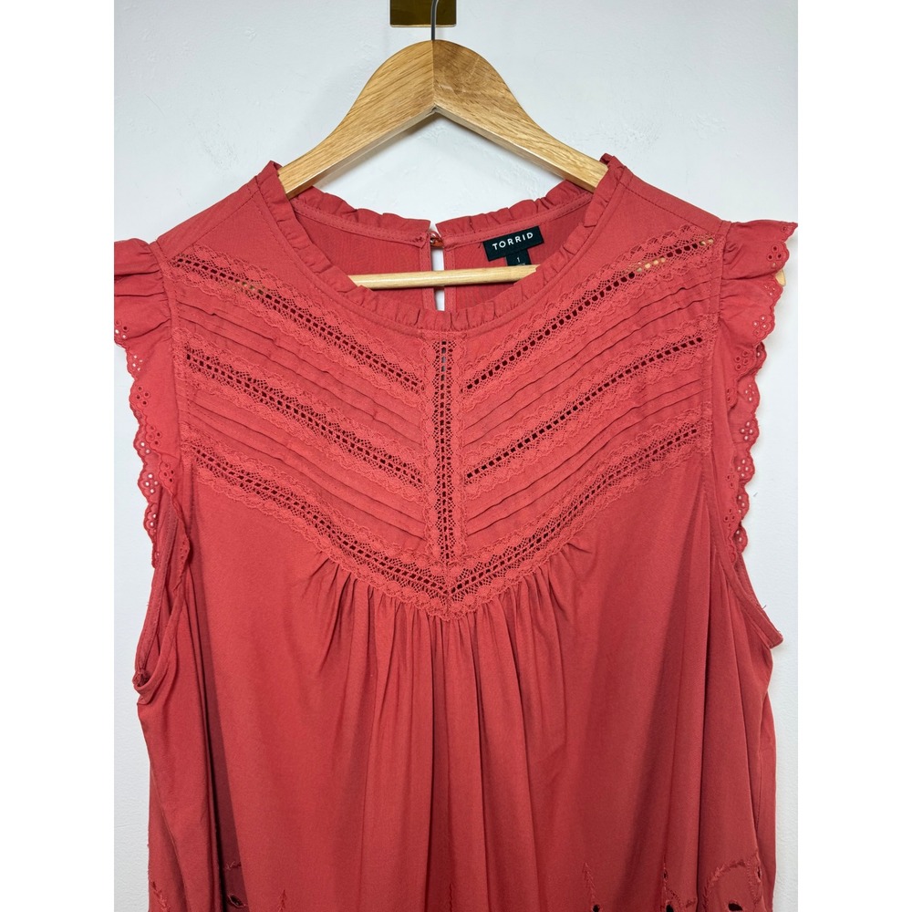 Torrid Lace Eyelet Blouse Sleeveless Top Rust Red Boho Cottagecore Plus Size 1X - Picture 2 of 11